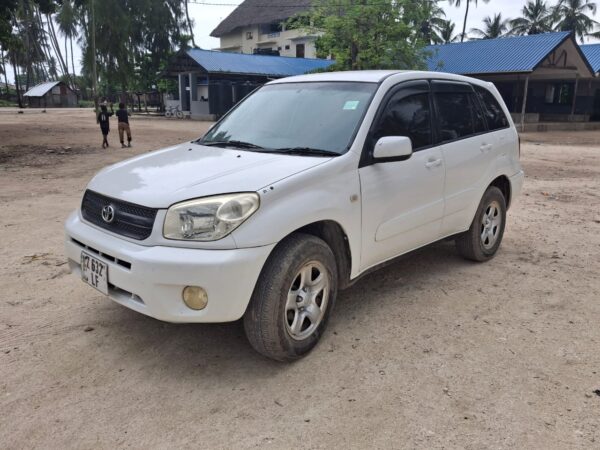 Toyota RAV4 - Image 5