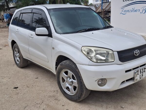 Toyota RAV4 - Image 4