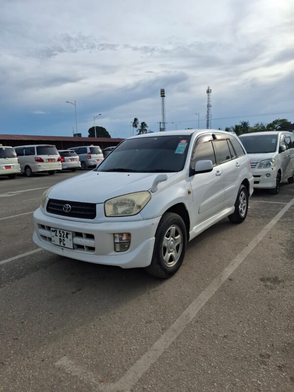 Toyota RAV4 - Image 3